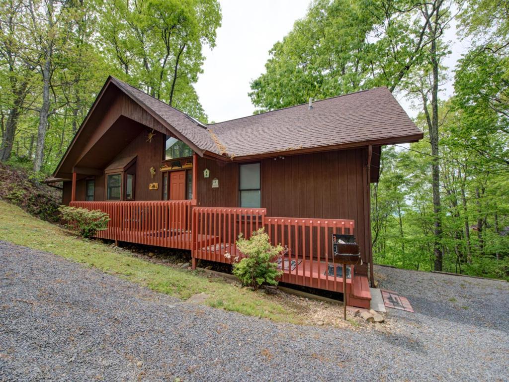 Above And Beyond Villa Gatlinburg Exterior photo
